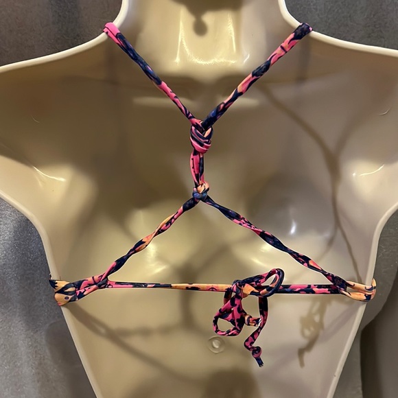 $40 - Anthropology Gypsy 05 Sand triangle swim top MIX & MATCH - Picture 5 of 5